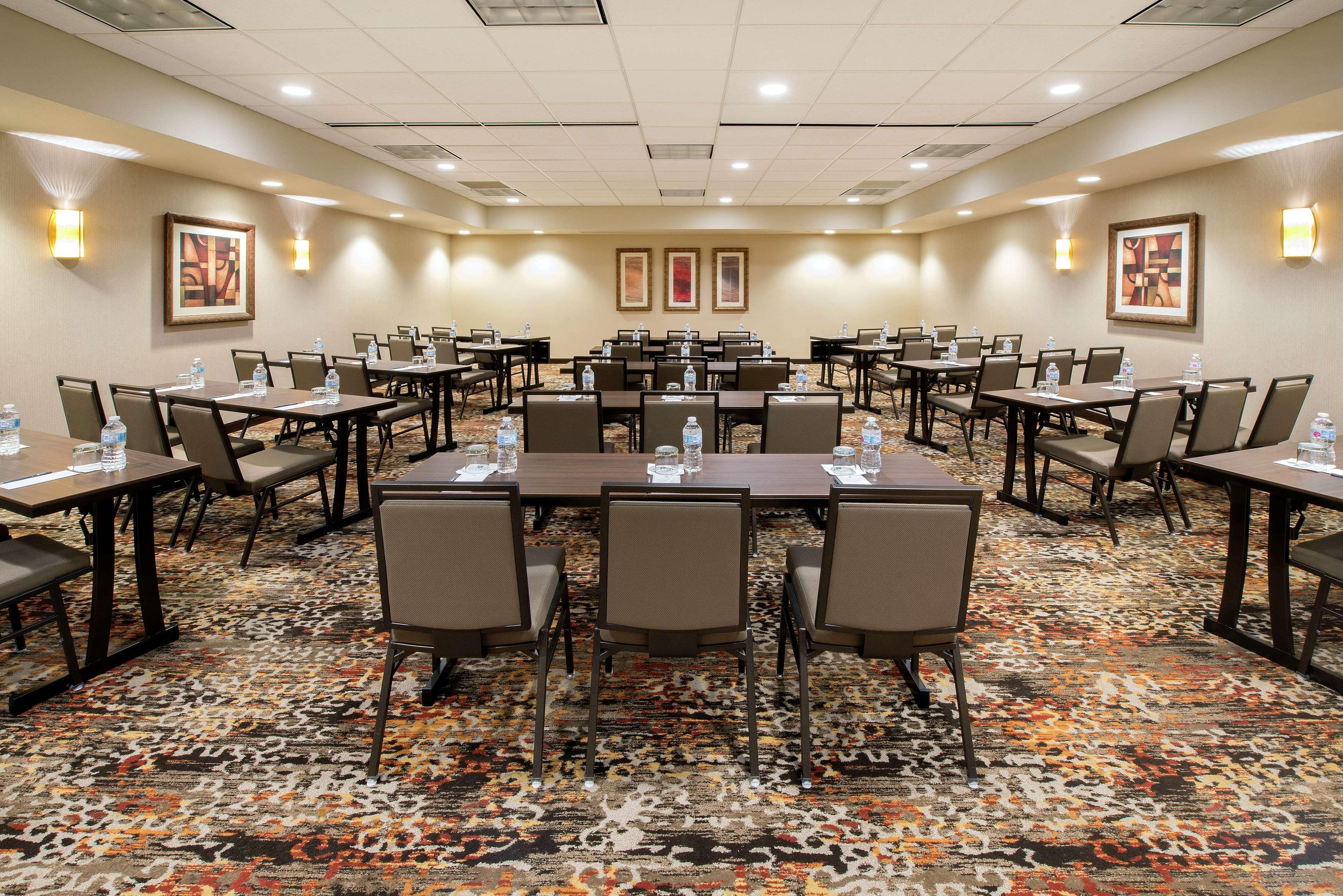 Embassy Suites Huntsville Εξωτερικό φωτογραφία