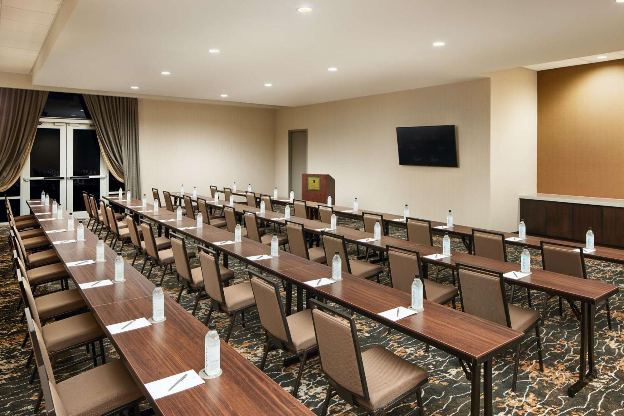 Embassy Suites Huntsville Εξωτερικό φωτογραφία